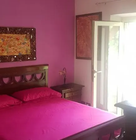 La Corte Delle Rose Nocleg ze śniadaniem 3*