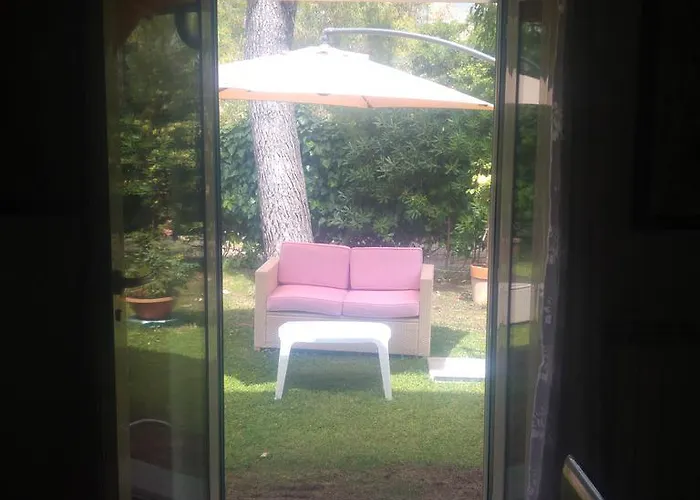 科尔特阿尔玫瑰住宿加早餐酒店 3*